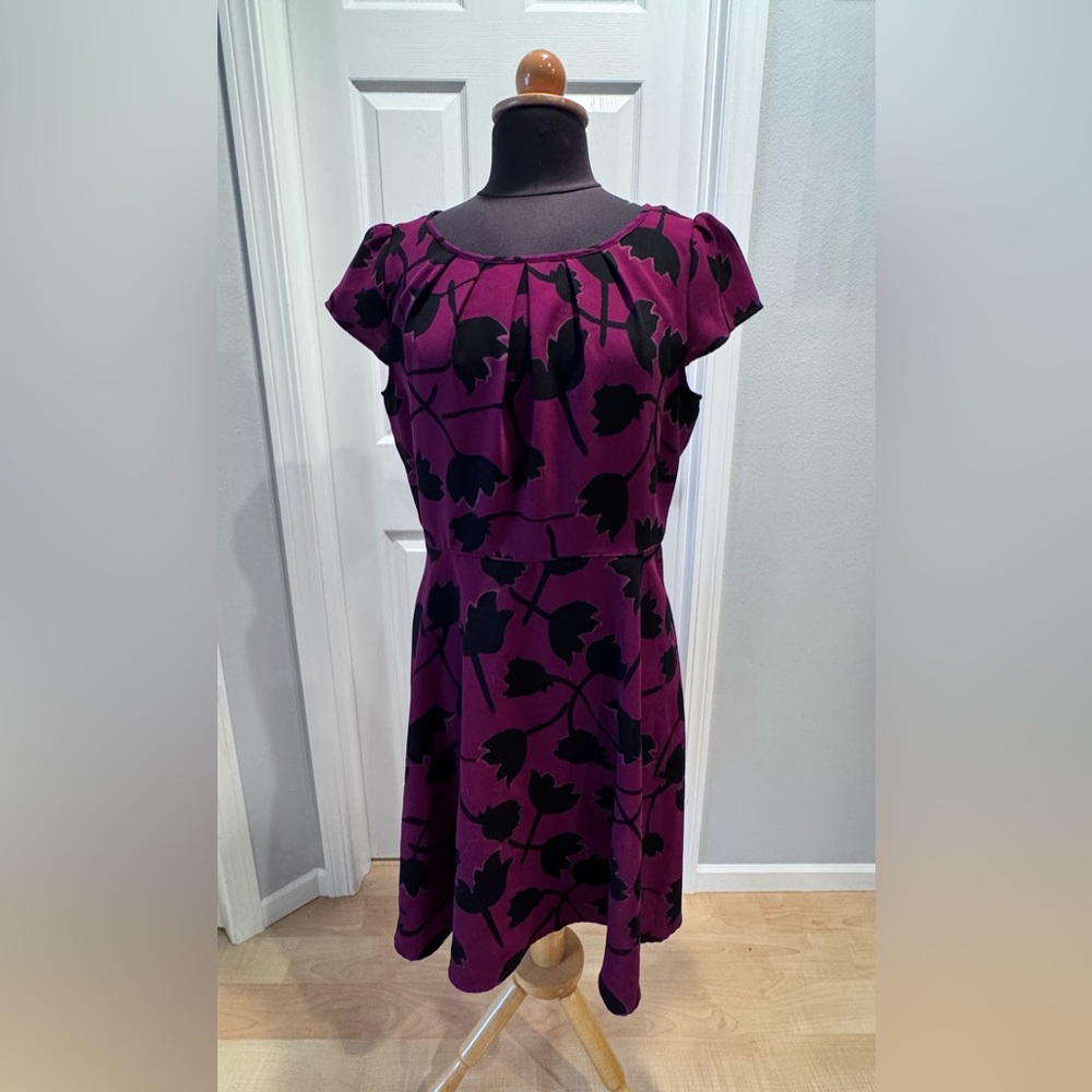 LOFT Maroon and Black Floral Midi Dress, size 14